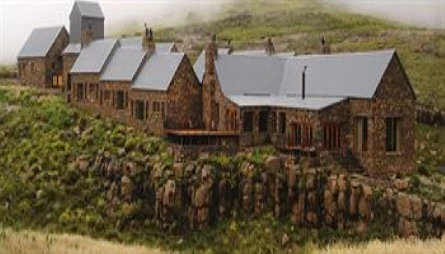 Tenahead Mountain Lodge