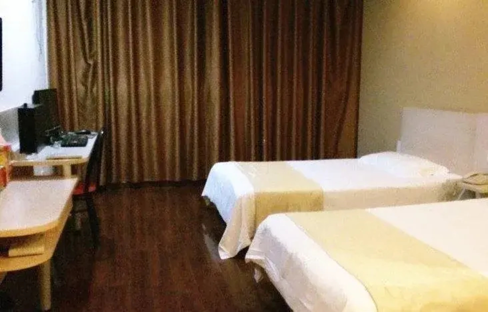 Jiangnan Mingjing Hotel