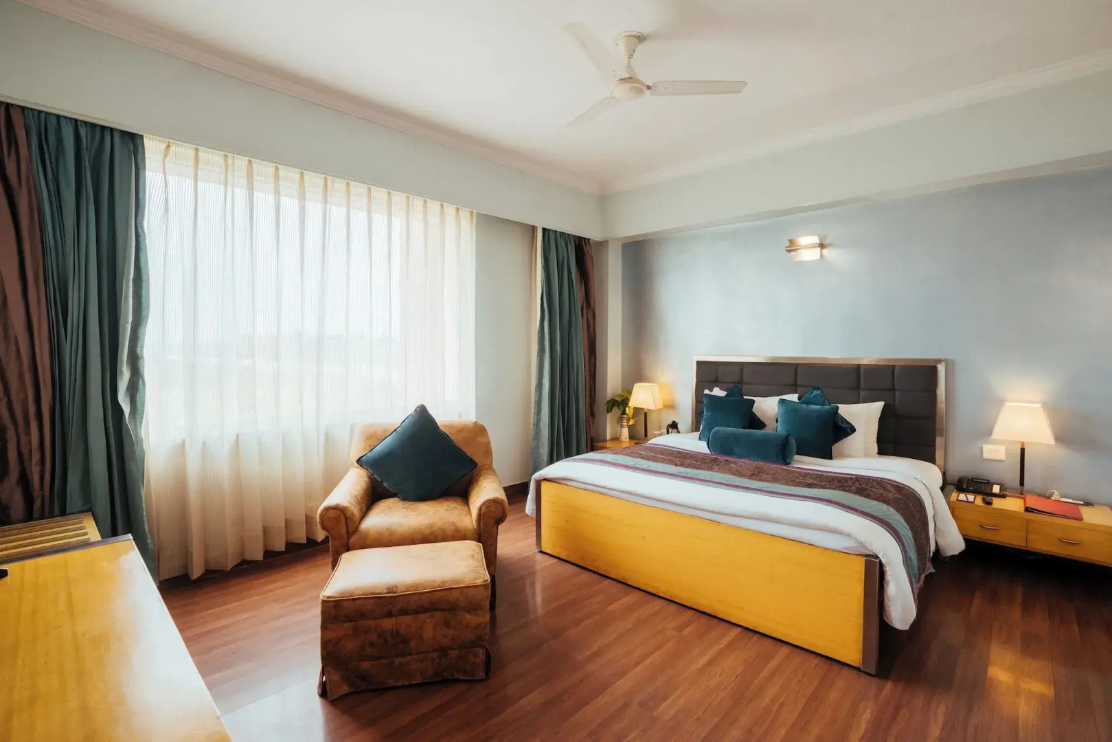 The Piccadily Lucknow