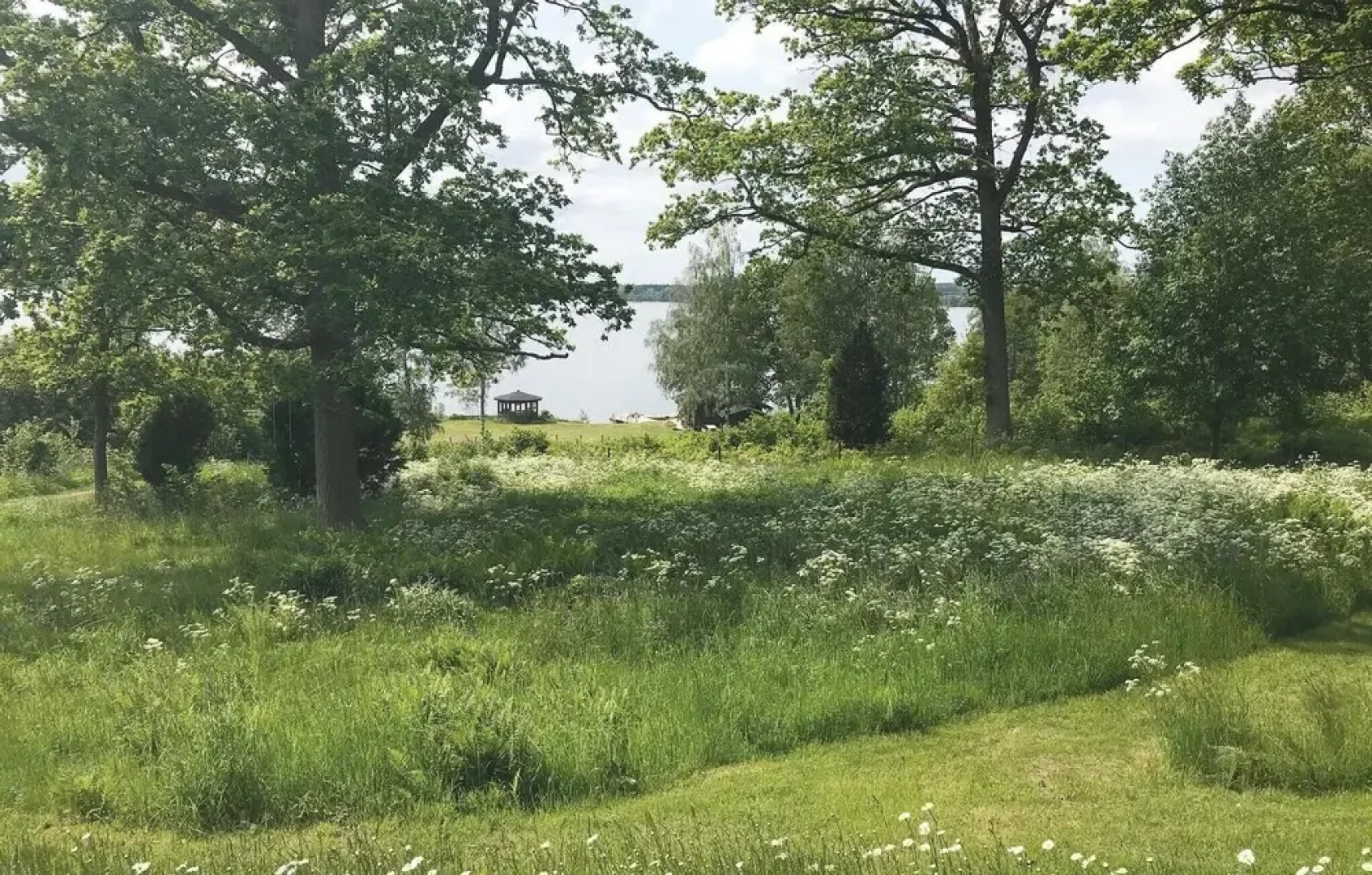 Nice Home in Lekeryd With 5 Bedrooms and Wifi