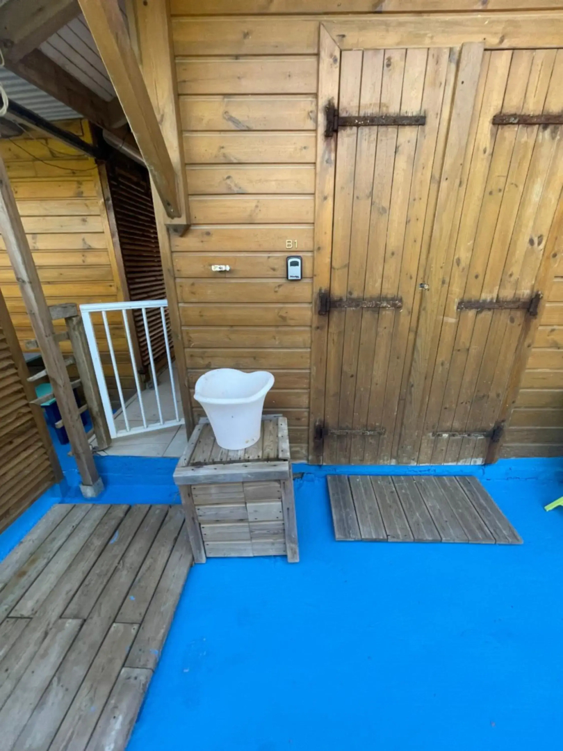 2 Bungalows au bord de la plage de montal a moule loués individuellement ou séparément