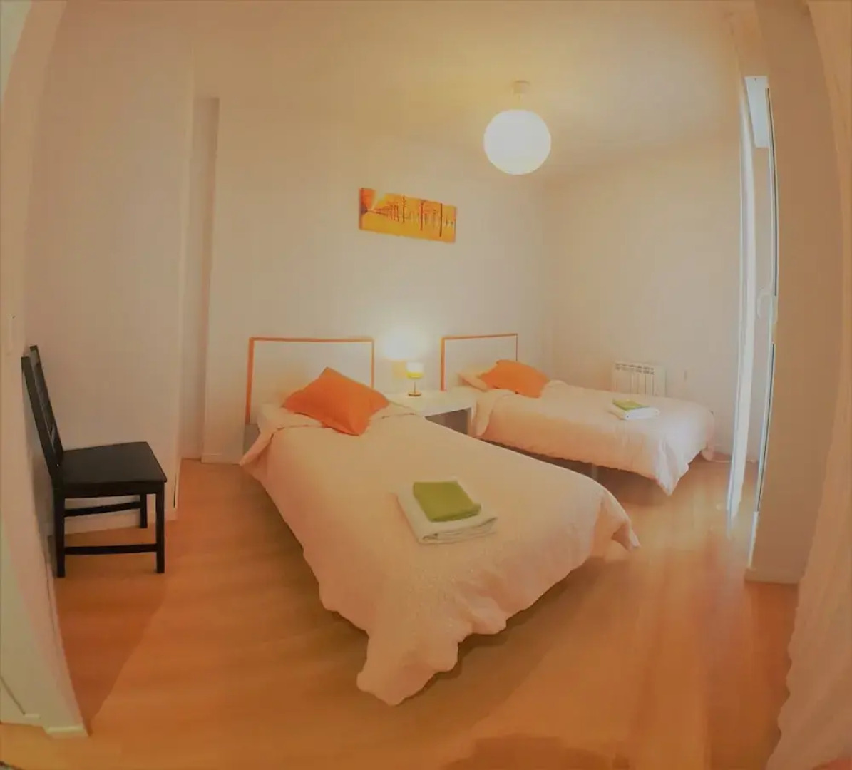 Apartamentos Turísticos La Golondrina