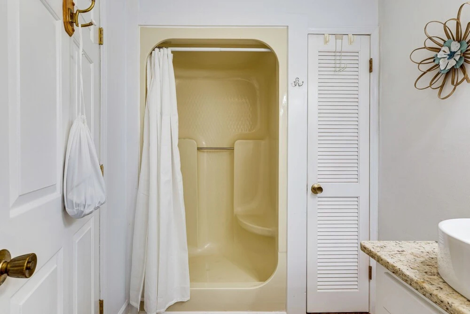 Guntersville Hideaway w/ Mountain & Lake Views!