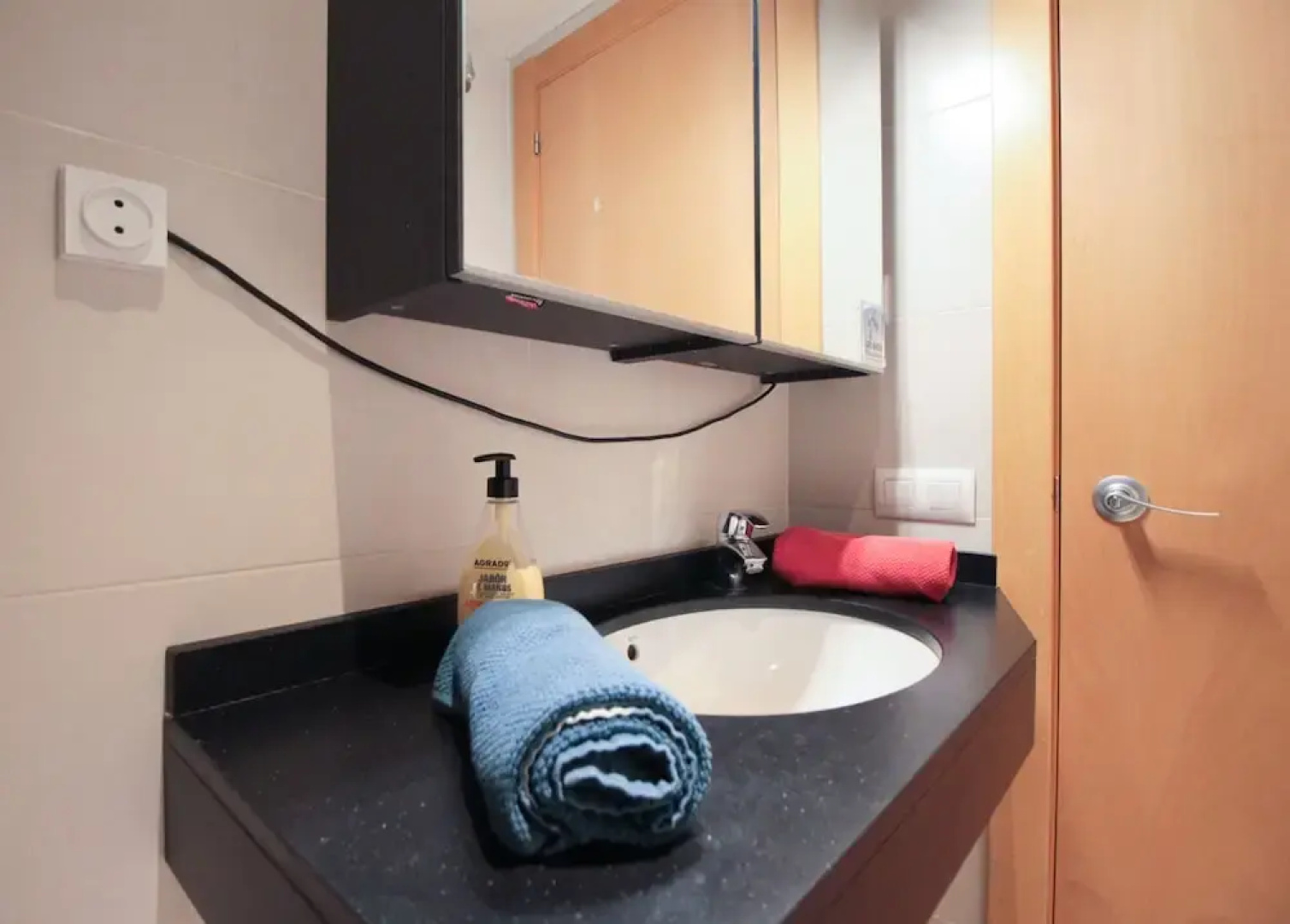 F03 Apartment with private rooftop