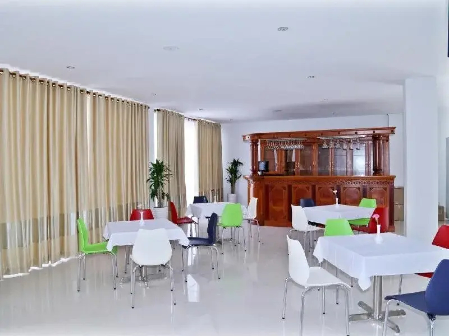 Mekong Dolphin Hotel