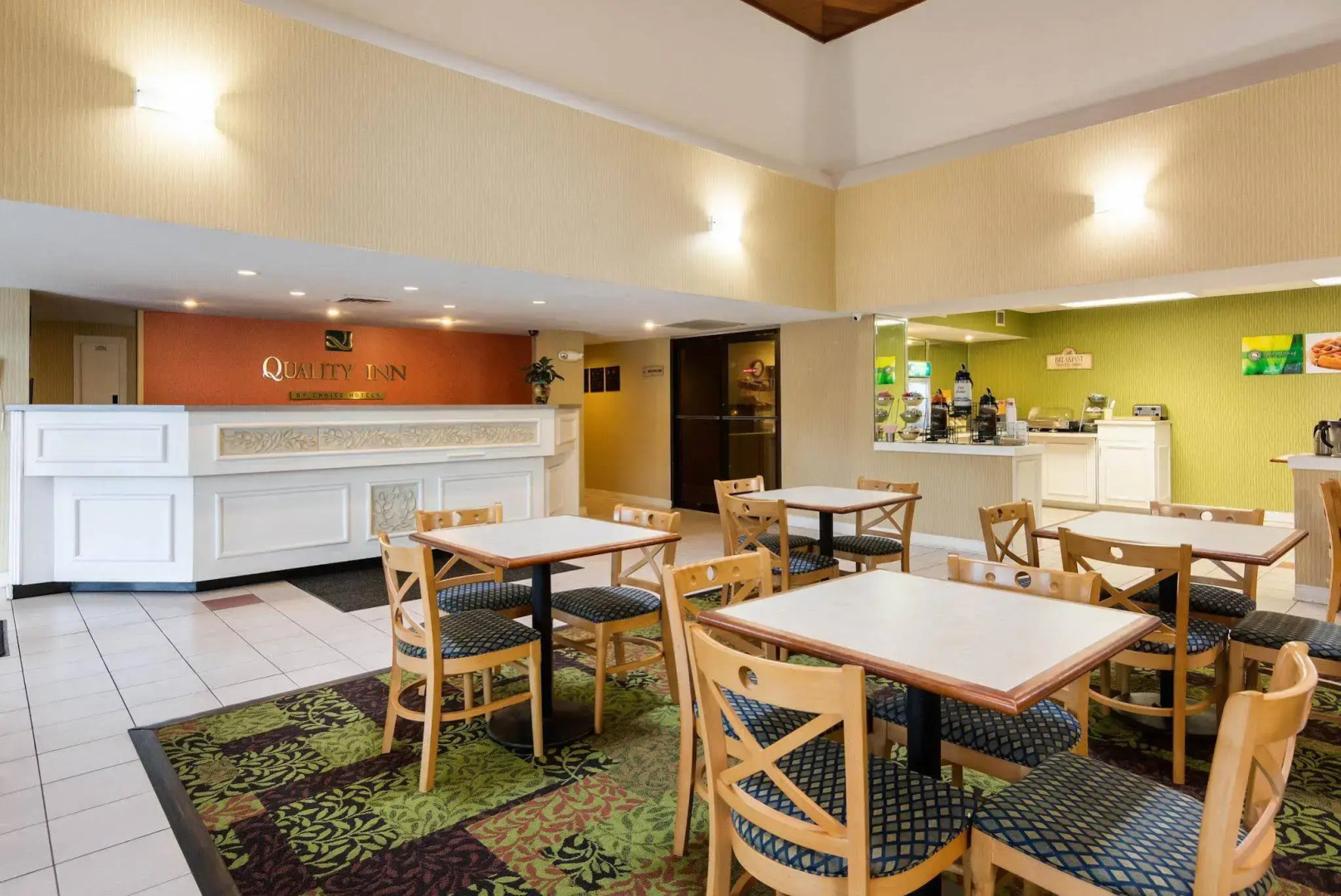 Rodeway Inn At Fort Lee