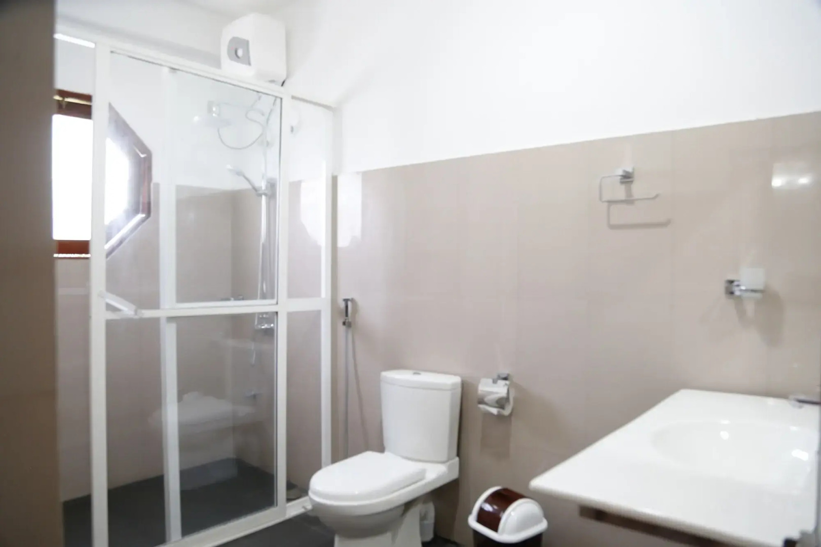 Thampa Tourist Hotel in Vavuniya