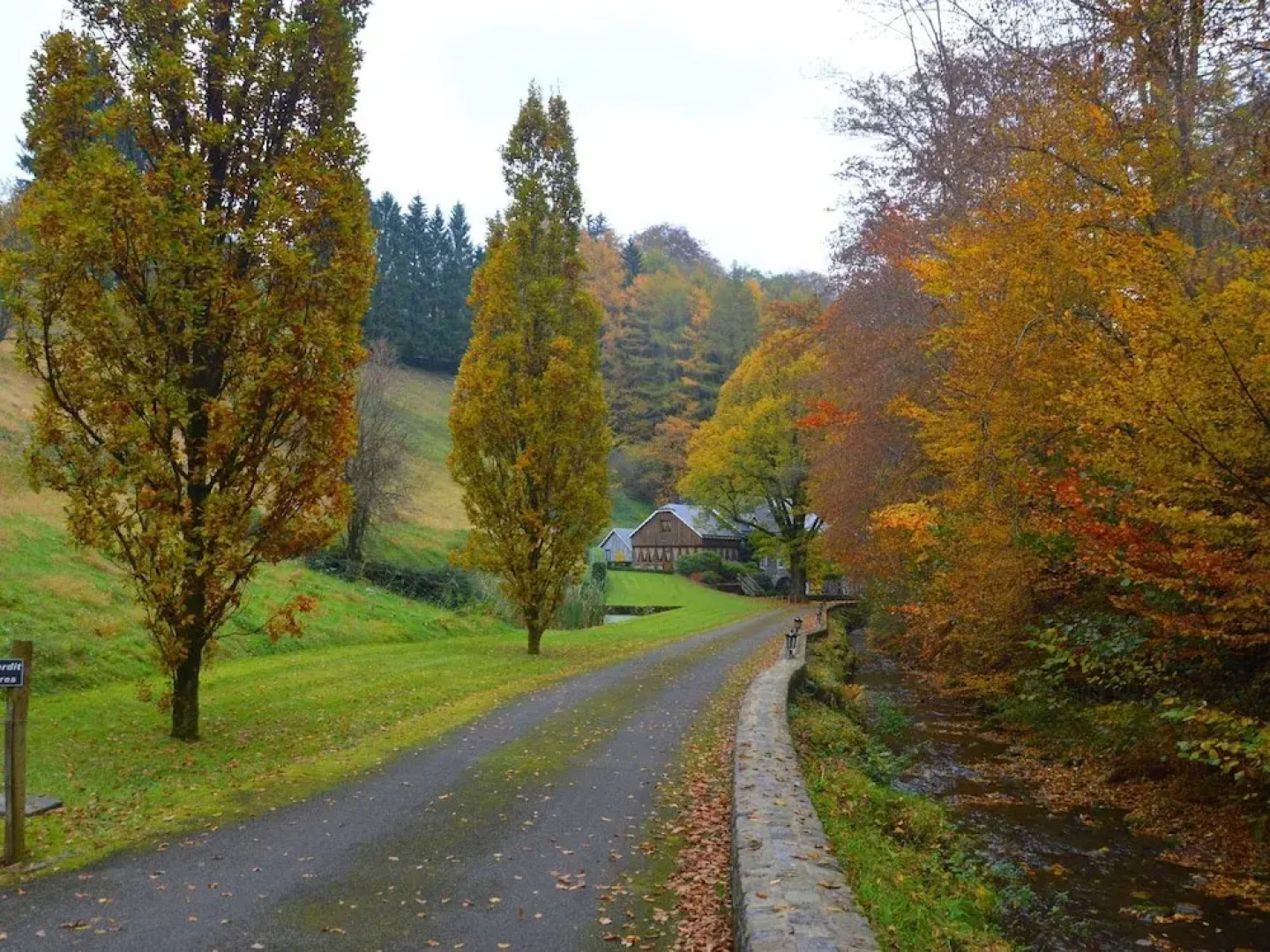 Luxurious Mill in Vresse-sur-Semois with Swimming Pool
