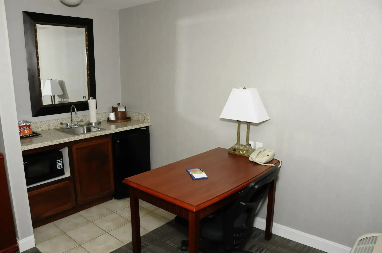 Hampton Inn & Suites Redding