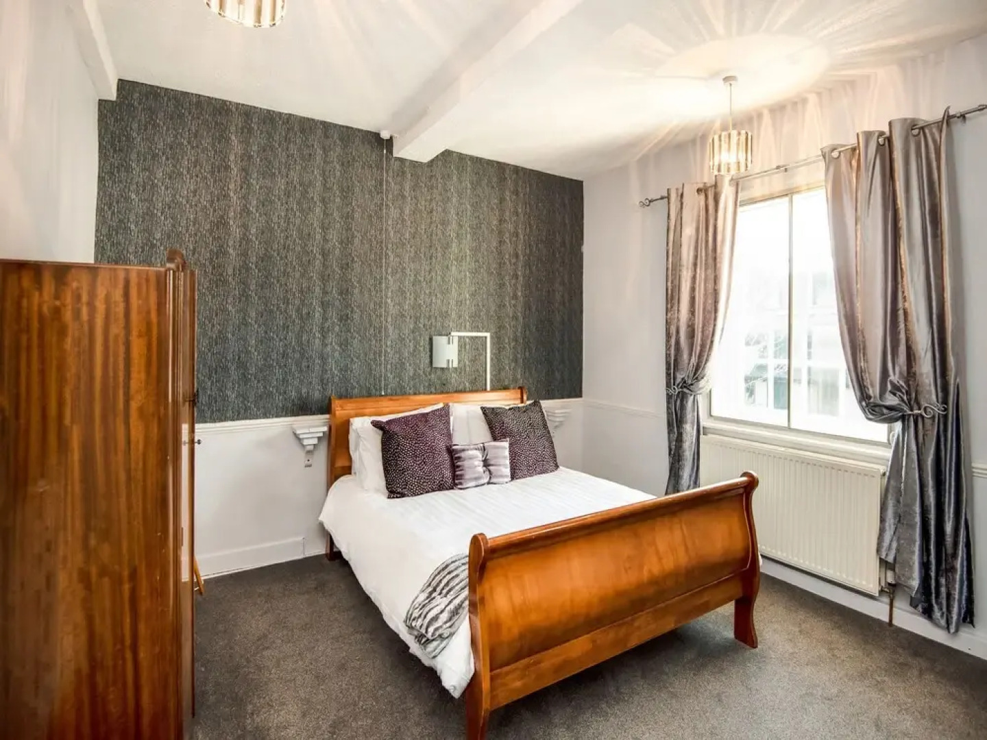 Hardwicke Arms Hotel