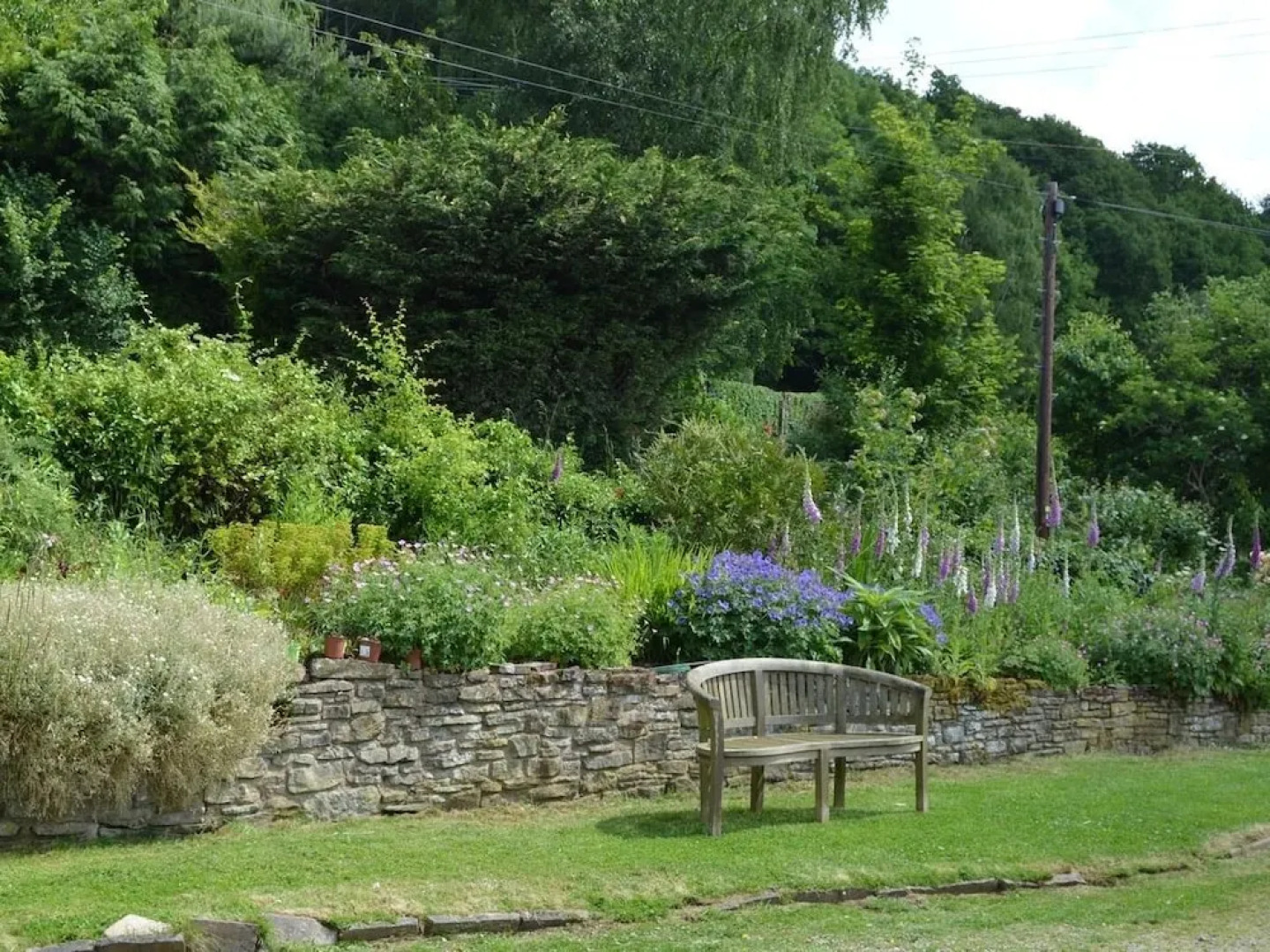 Whitewells Farm Cottages