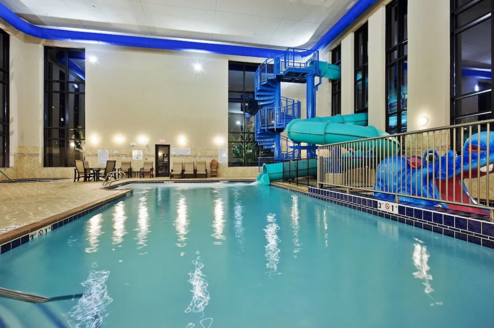 Holiday Inn Exp And Suites Great Falls