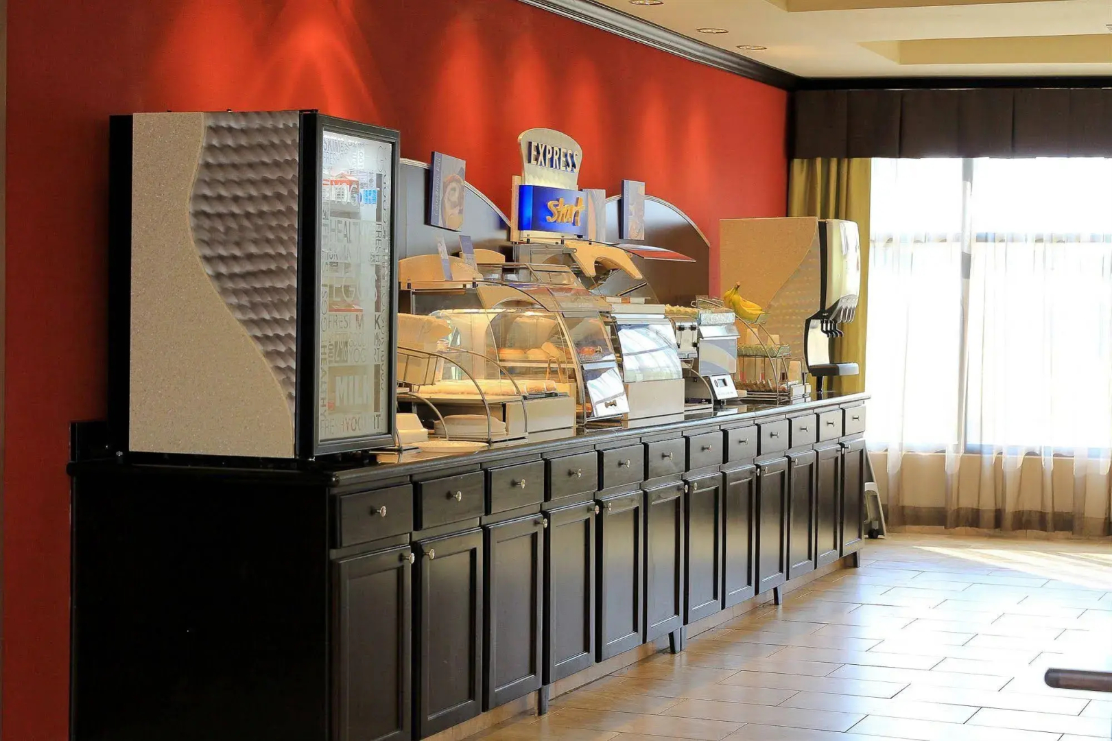 Holiday Inn Express & Suites Floresville by IHG