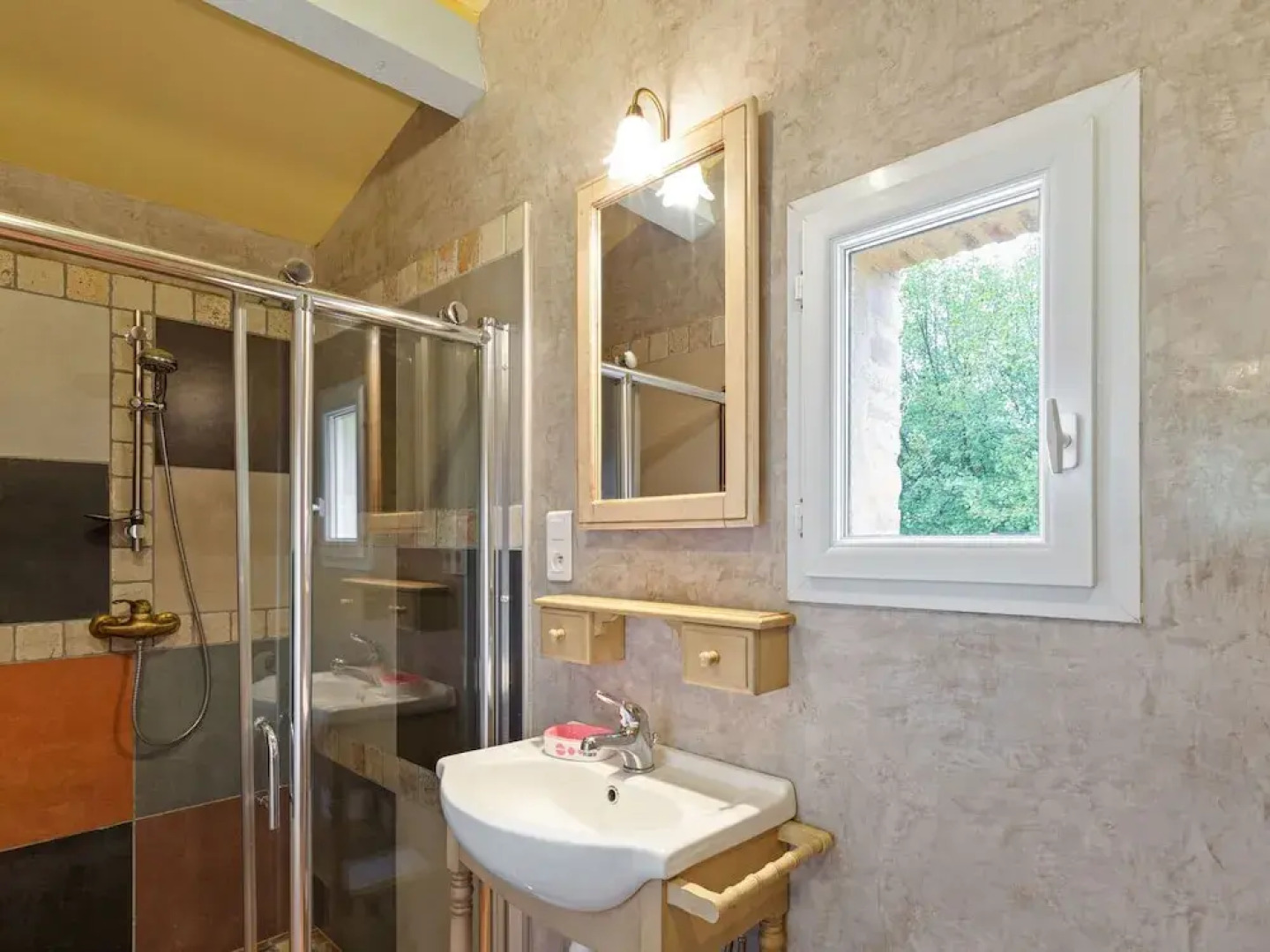 Heritage Villa in Les Mages with Private Pool