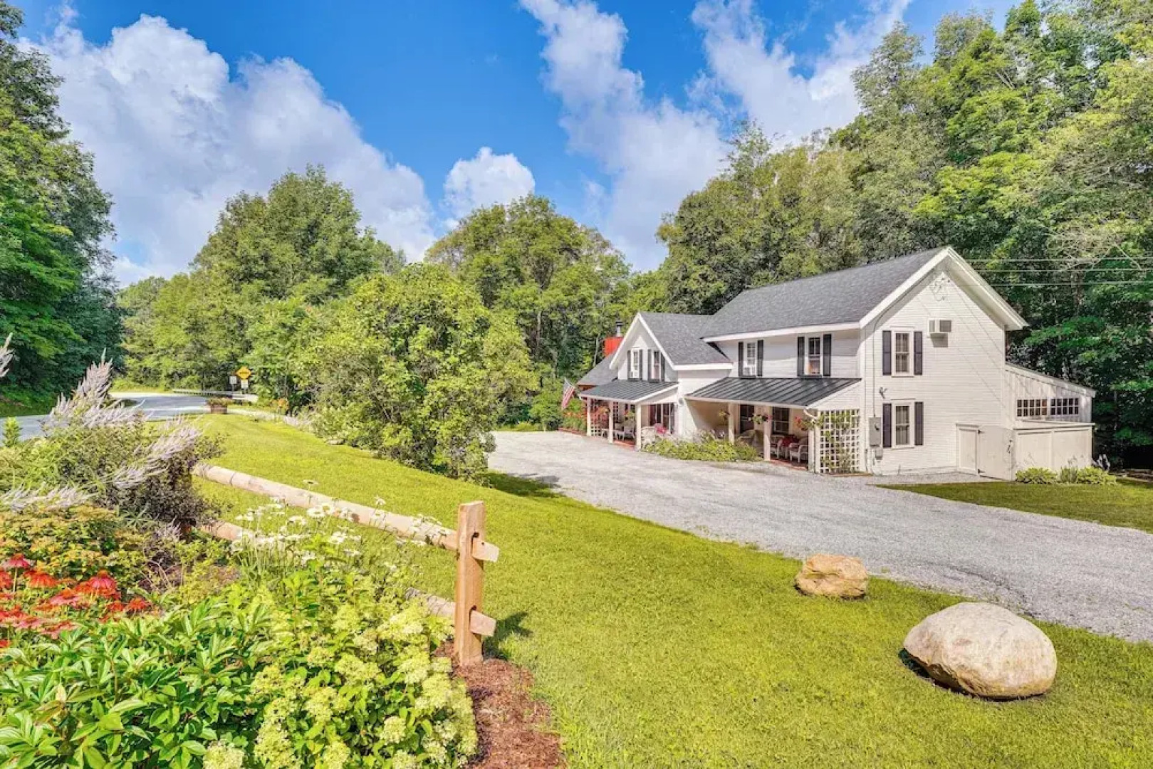 Duplex Unit, 2 Mi to Chittenden Reservoir!