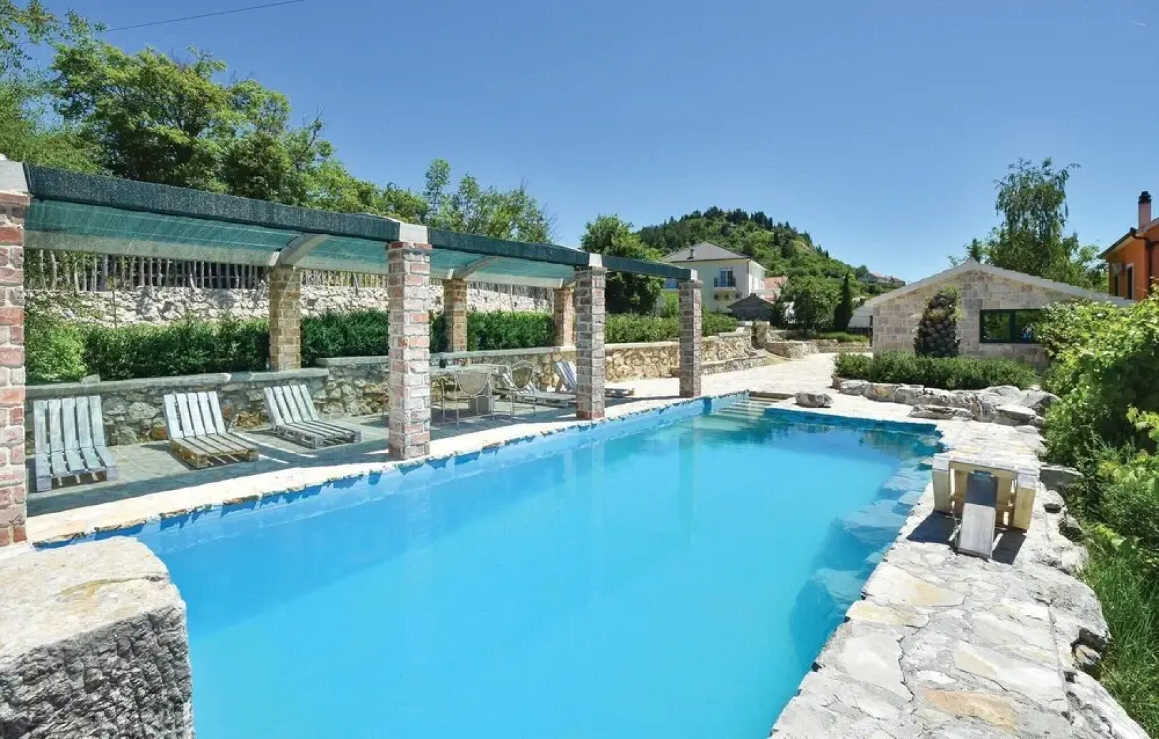 Stunning Home in Sinj With Sauna, Wifi and 4 Bedrooms