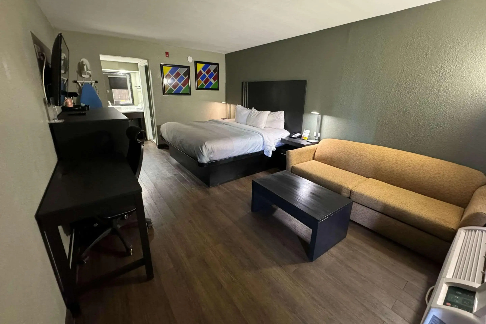 Quality Inn & Suites near Panama City Beach