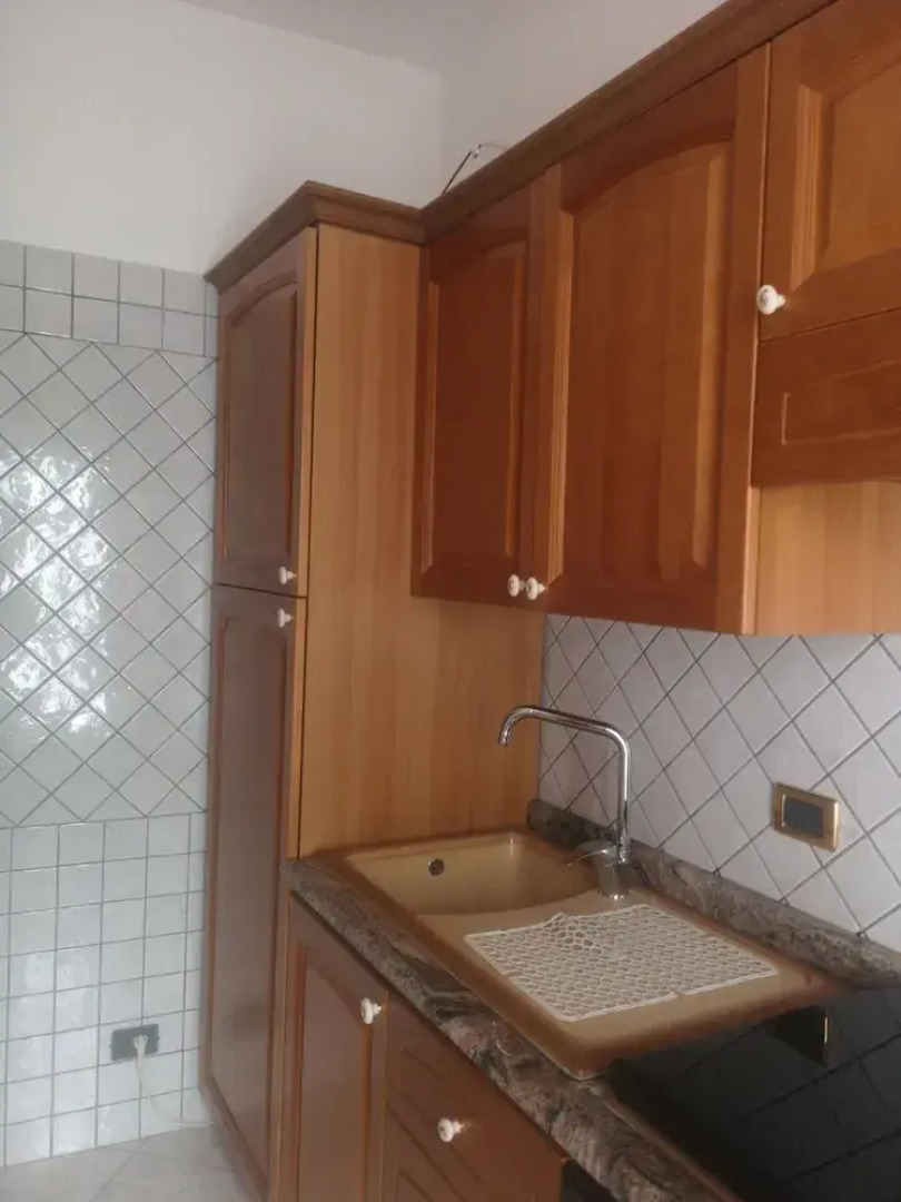 Antico Portale Host Roberto