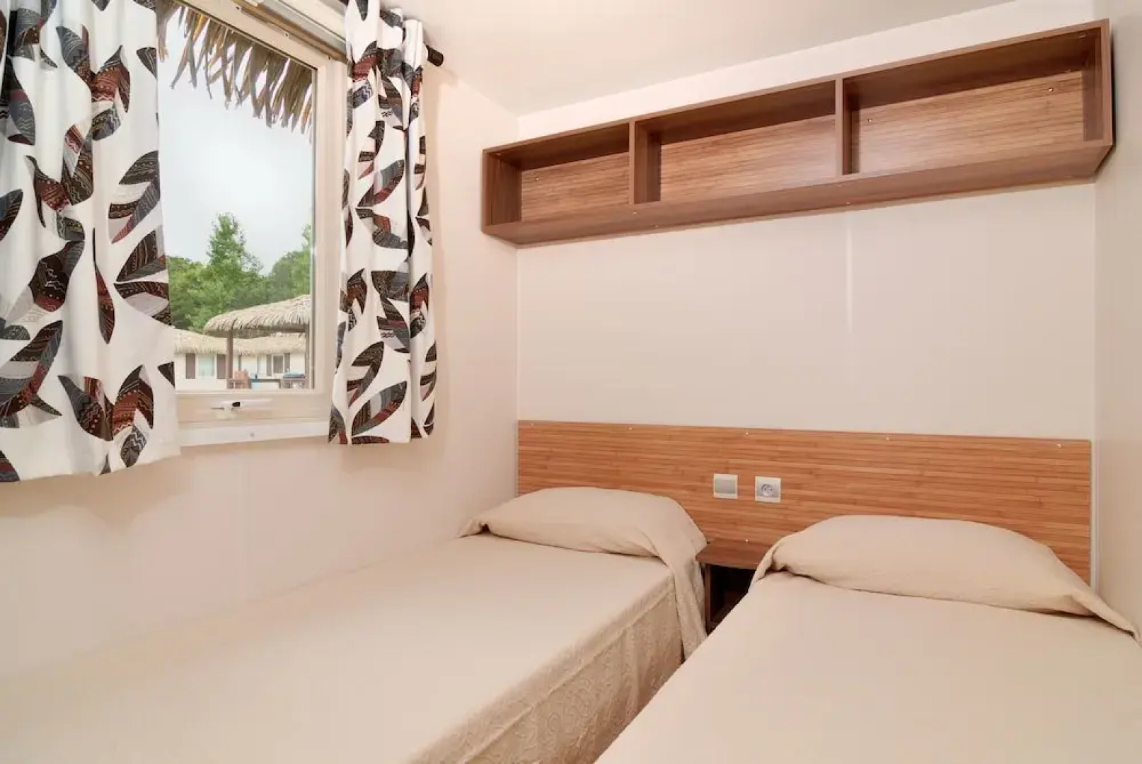 Happy Camp Domaine la Yole Camping Lodge