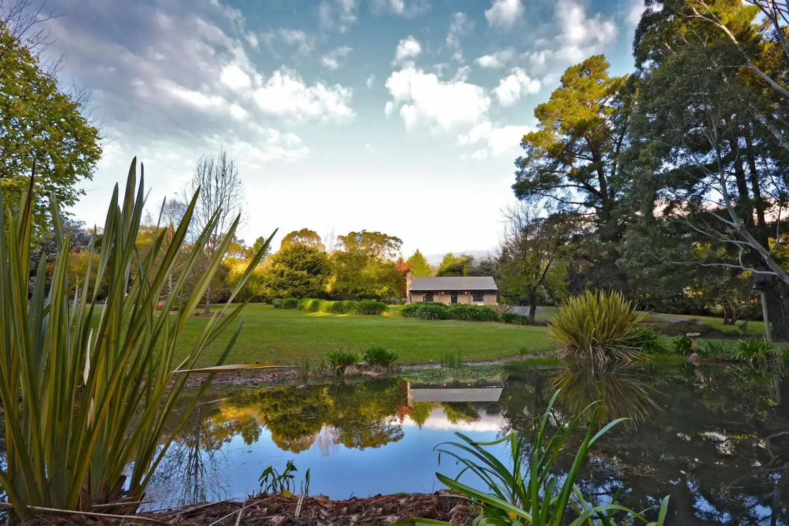 Adelaide Hills Retreats