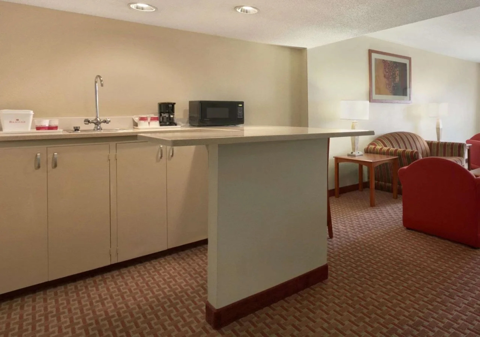 Ramada Burlington Hotel and Conference Center