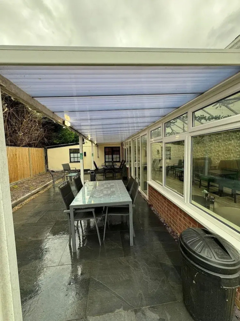 The Hare And Barrel Hotel