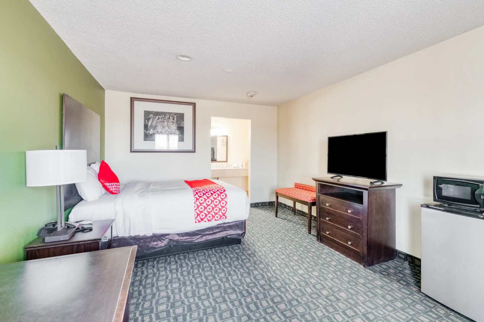 OYO Hotel Rosenberg TX I-69