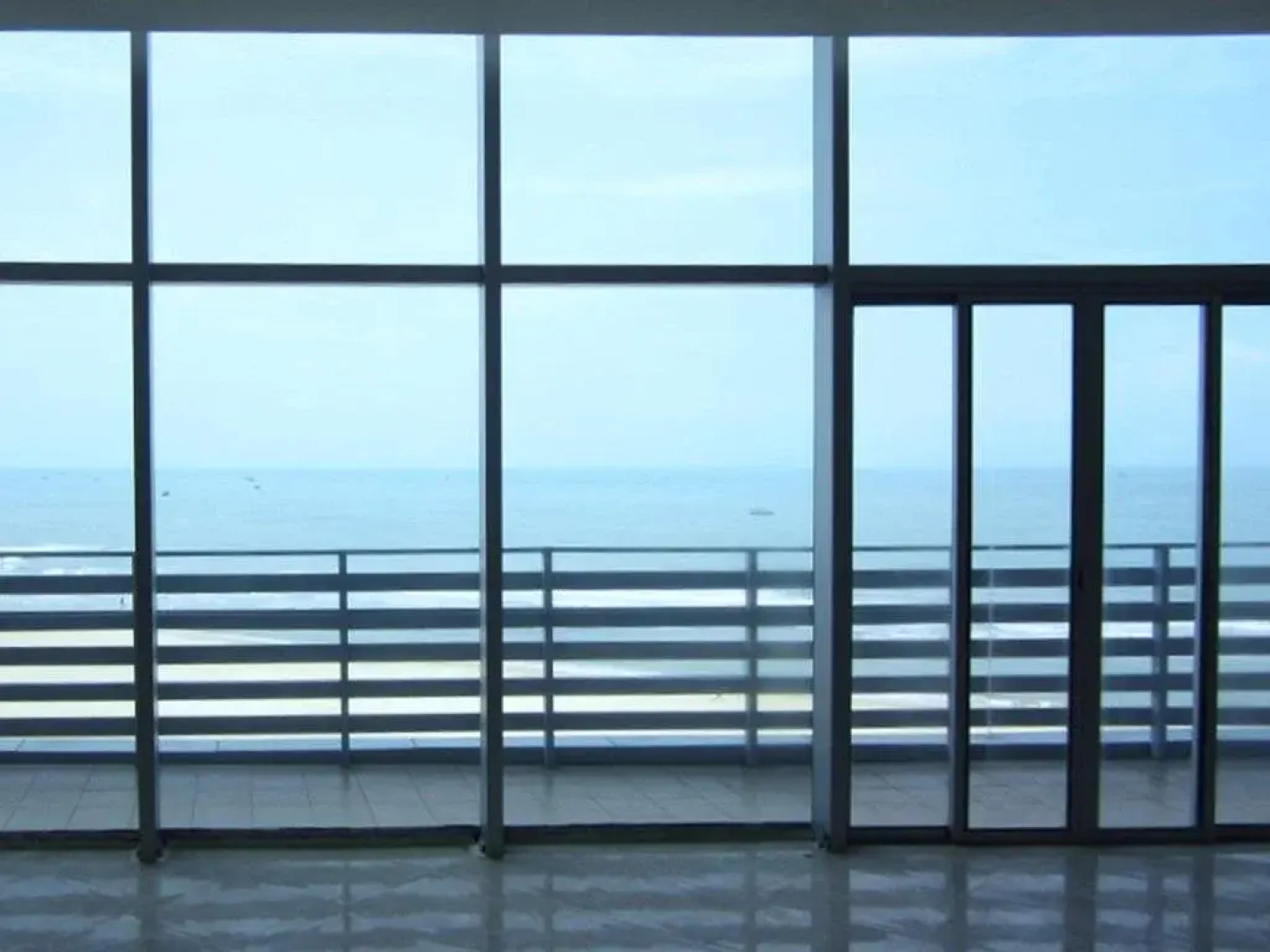 Beihai Silver Beach 1 International Conference Centre Hotel