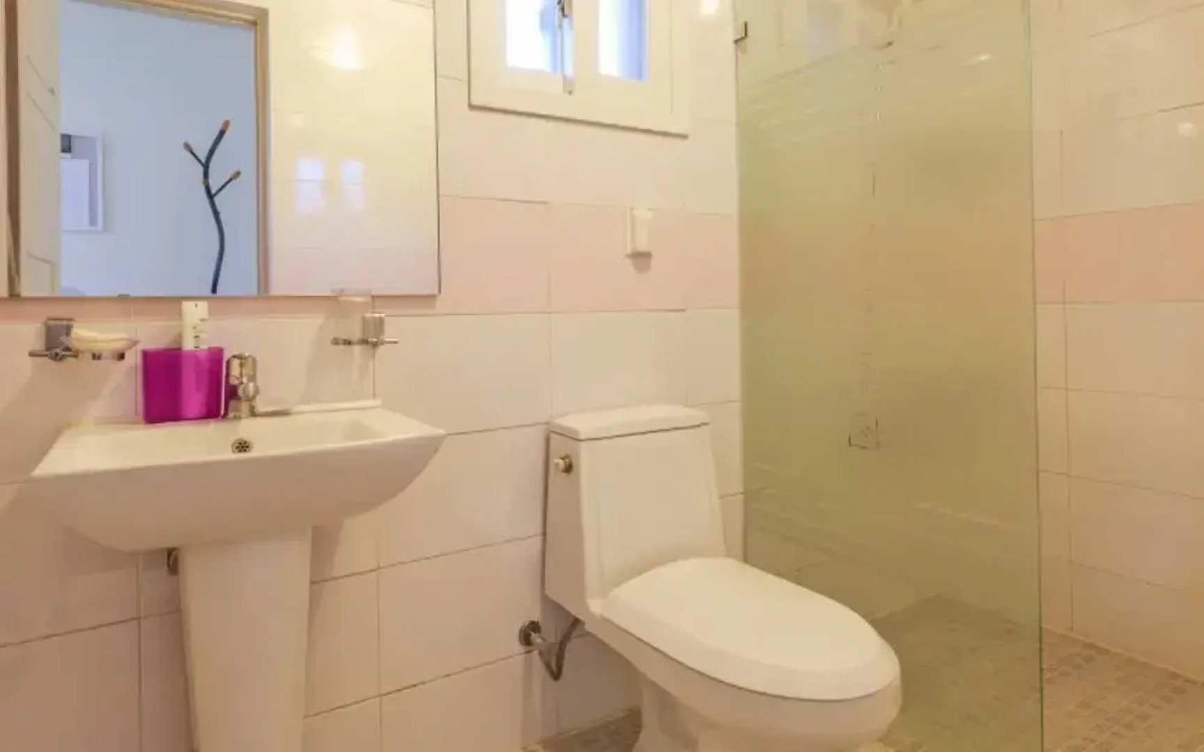 Hoengseong Modern Hill Pension