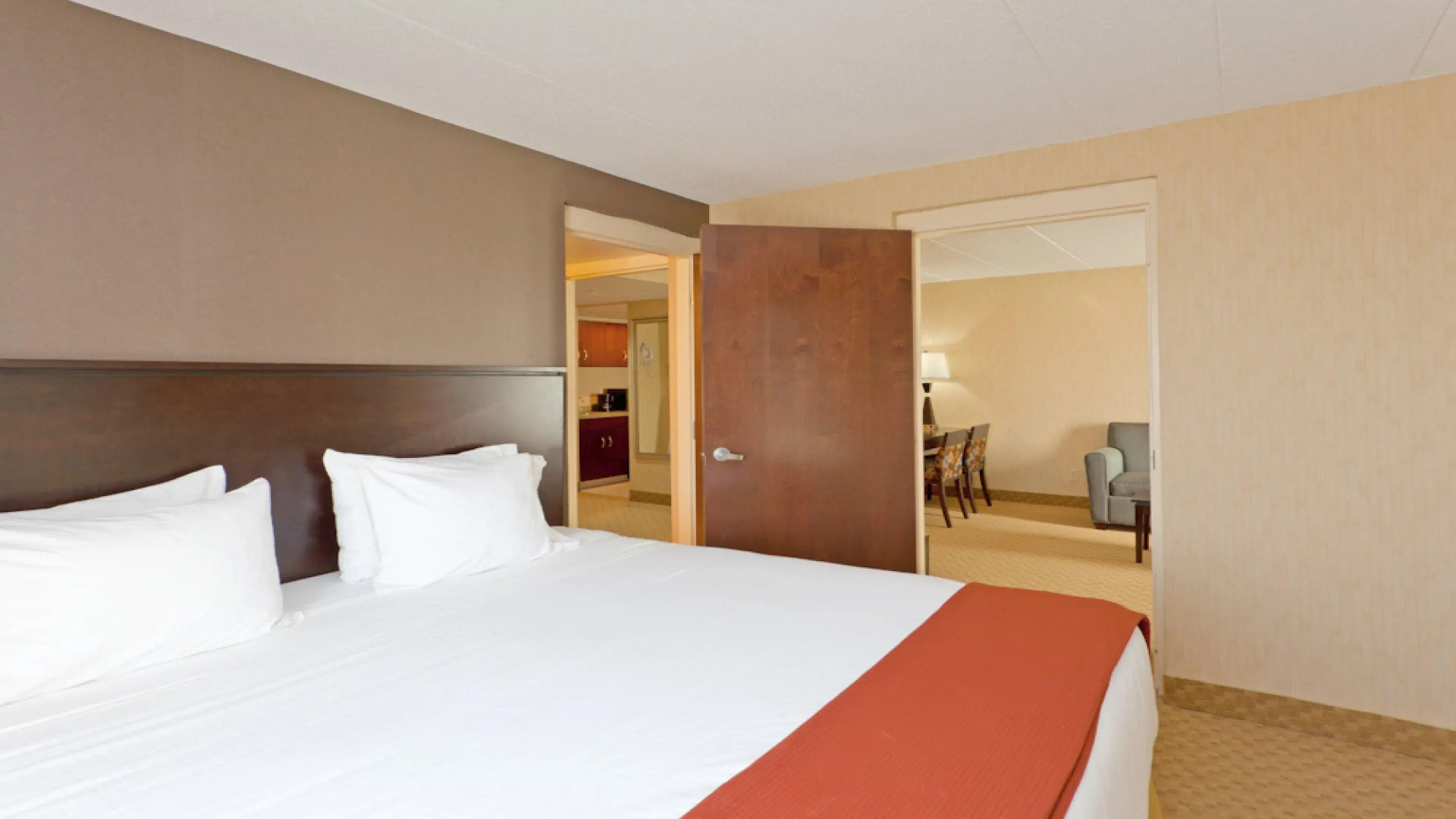 Holiday Inn Express Hotel & Suites Dover by IHG