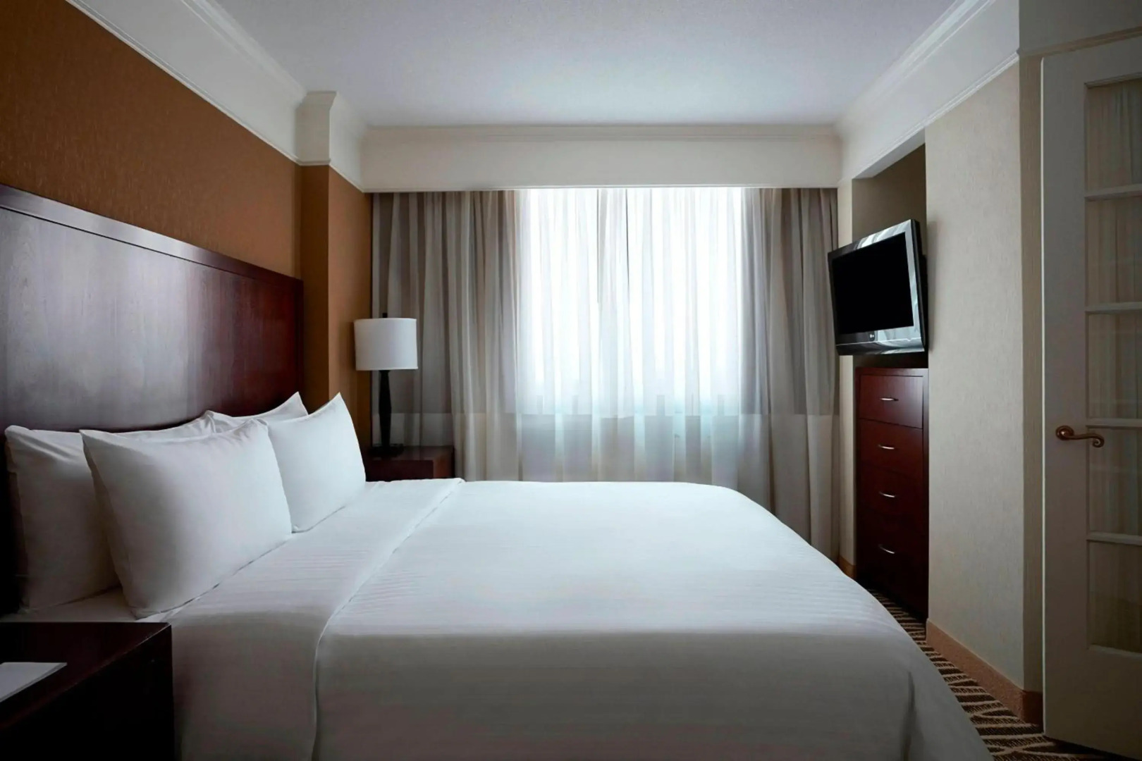 Washington Dulles Marriott Suites