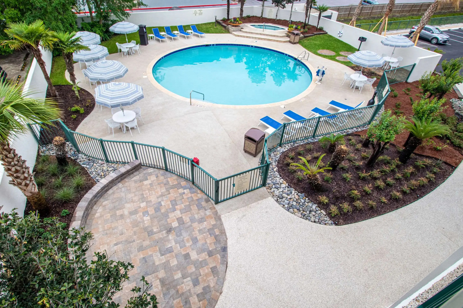 Econo Lodge Inn & Suites Foley - North Gulf Shores