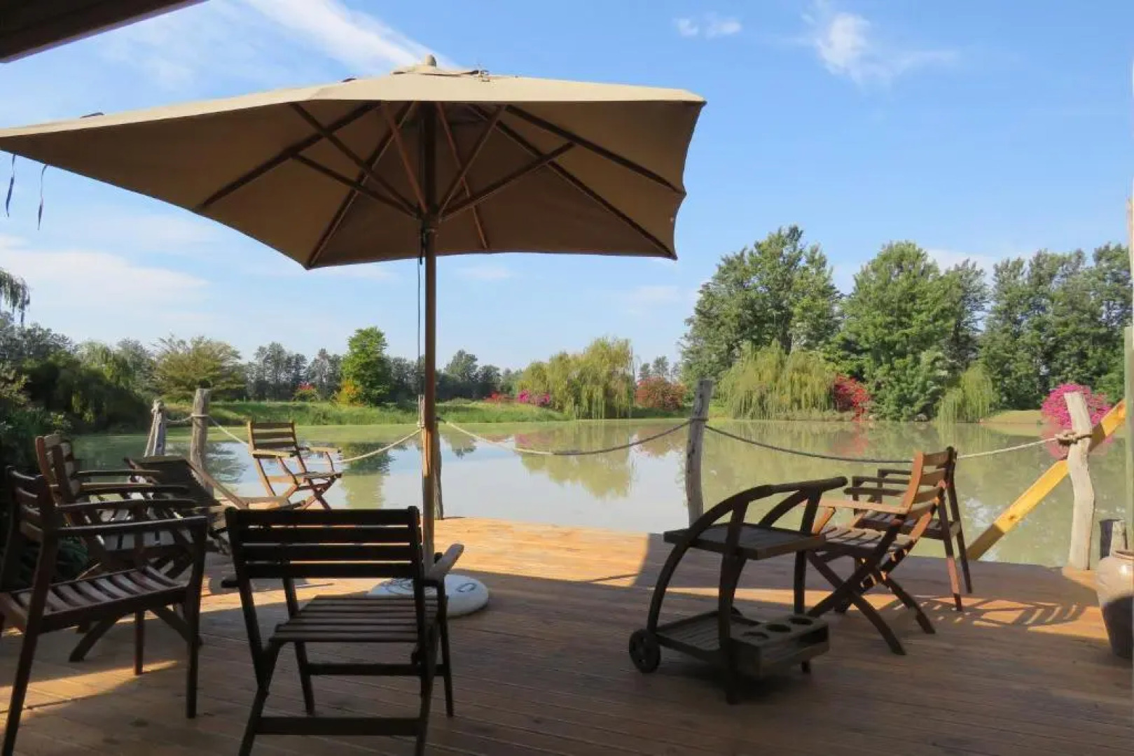 Broadlands Country House