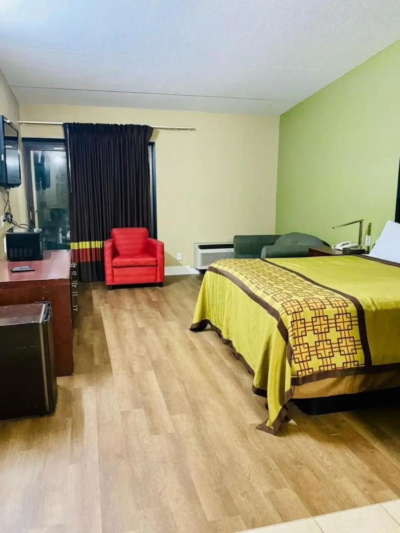 Super 8 by Wyndham Battleboro/Rocky Mount