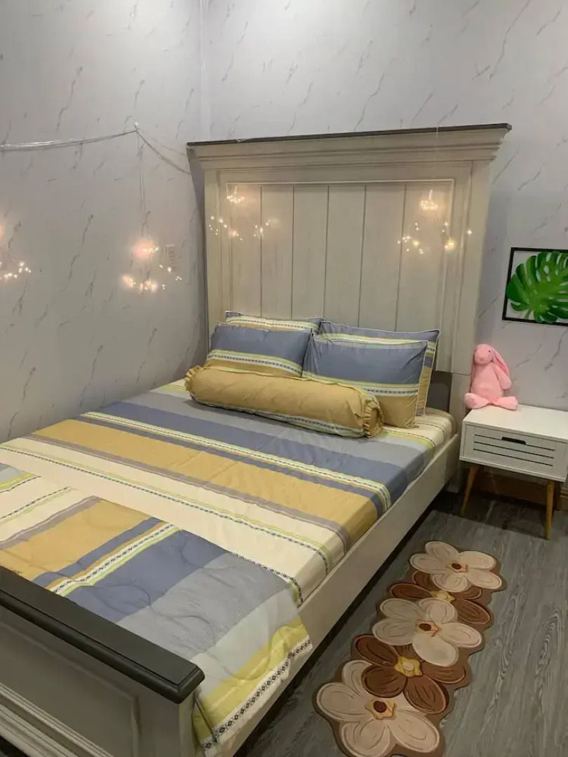 Ruby House, 3 Bedroom Apartment, Beachside