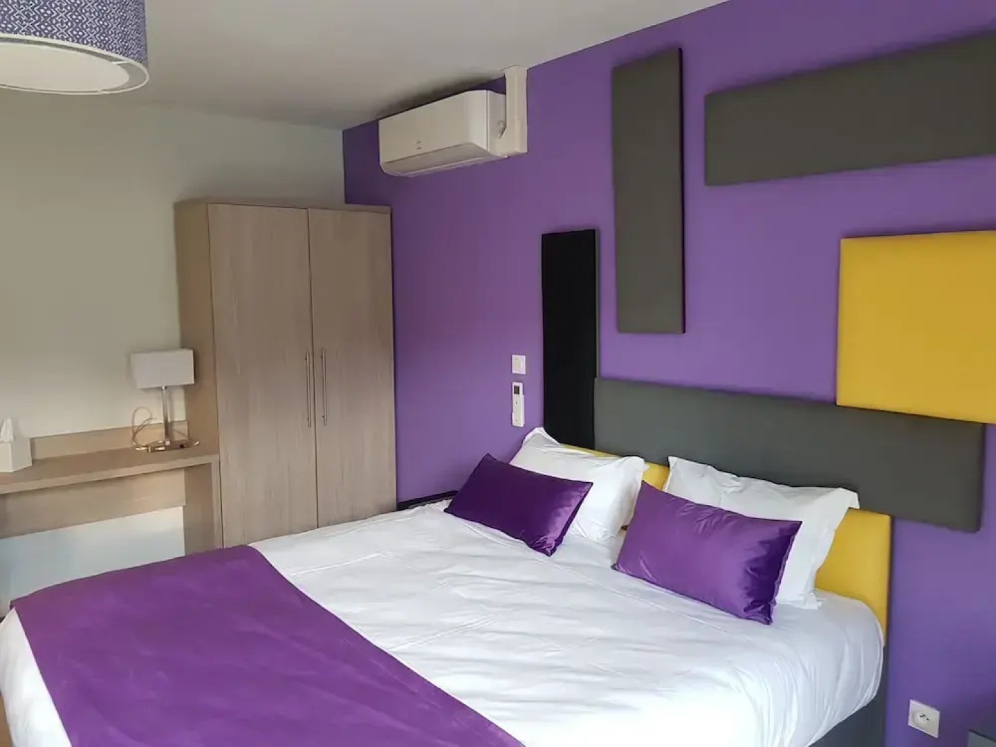 Domaine des Pierres Dorées