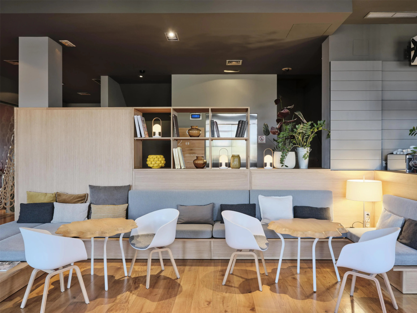 Qgat Suites & Events