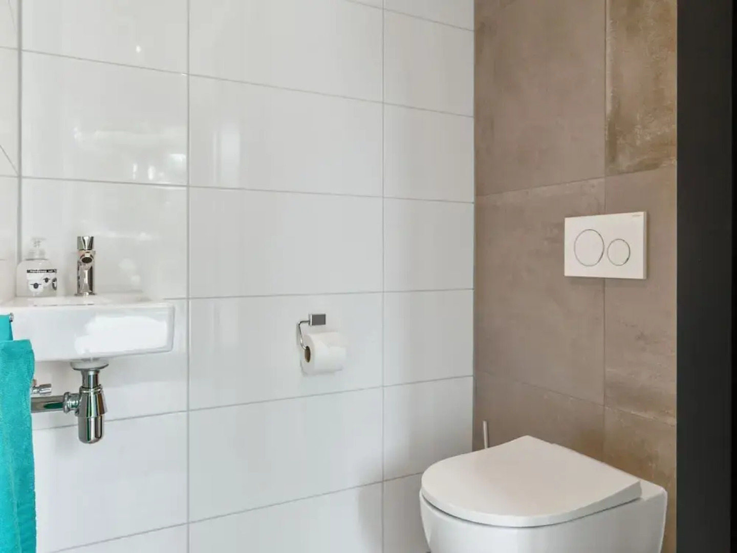 Home for Family & Pets