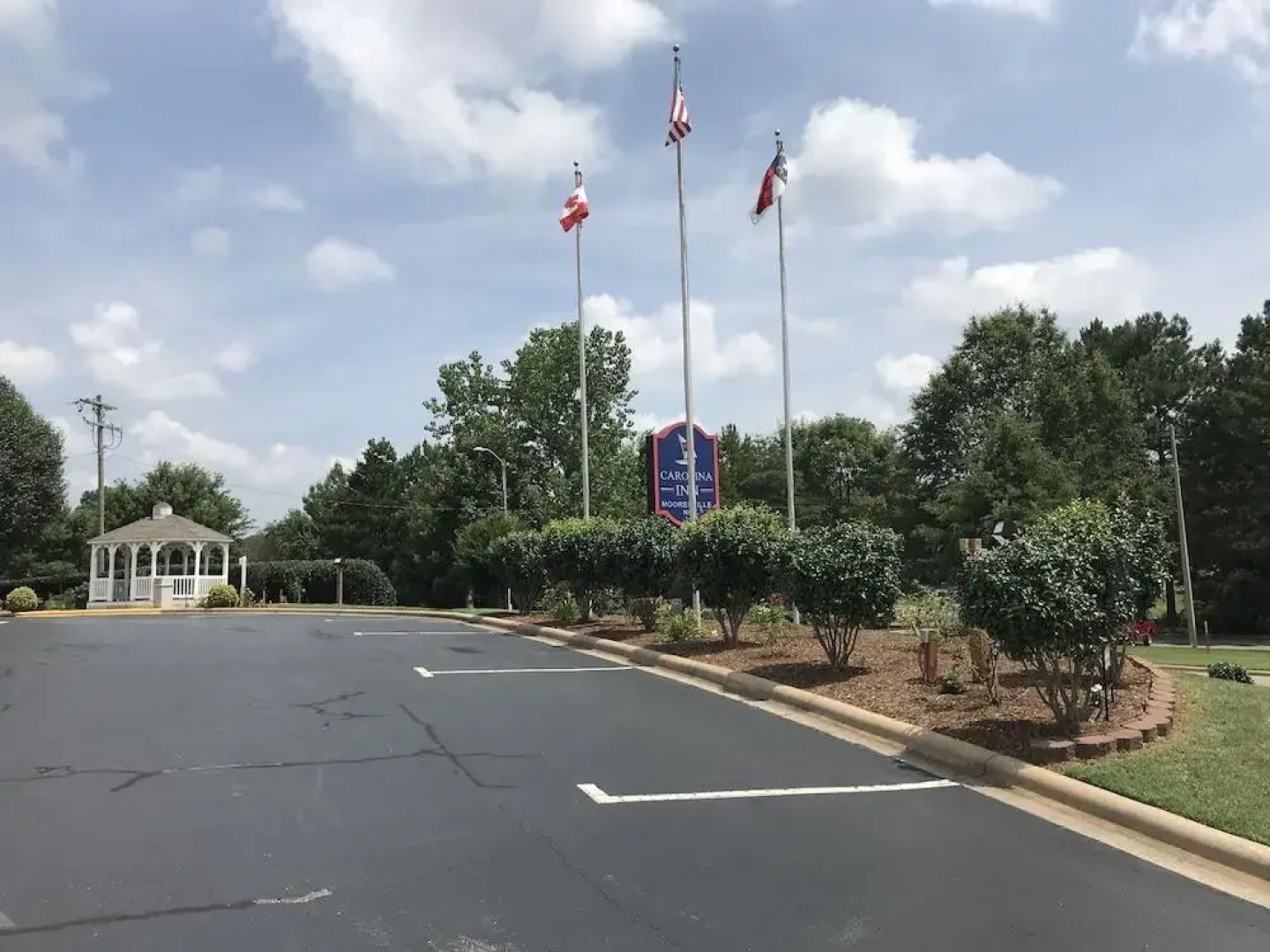 Carolina Inn & Suites of Lake Norman