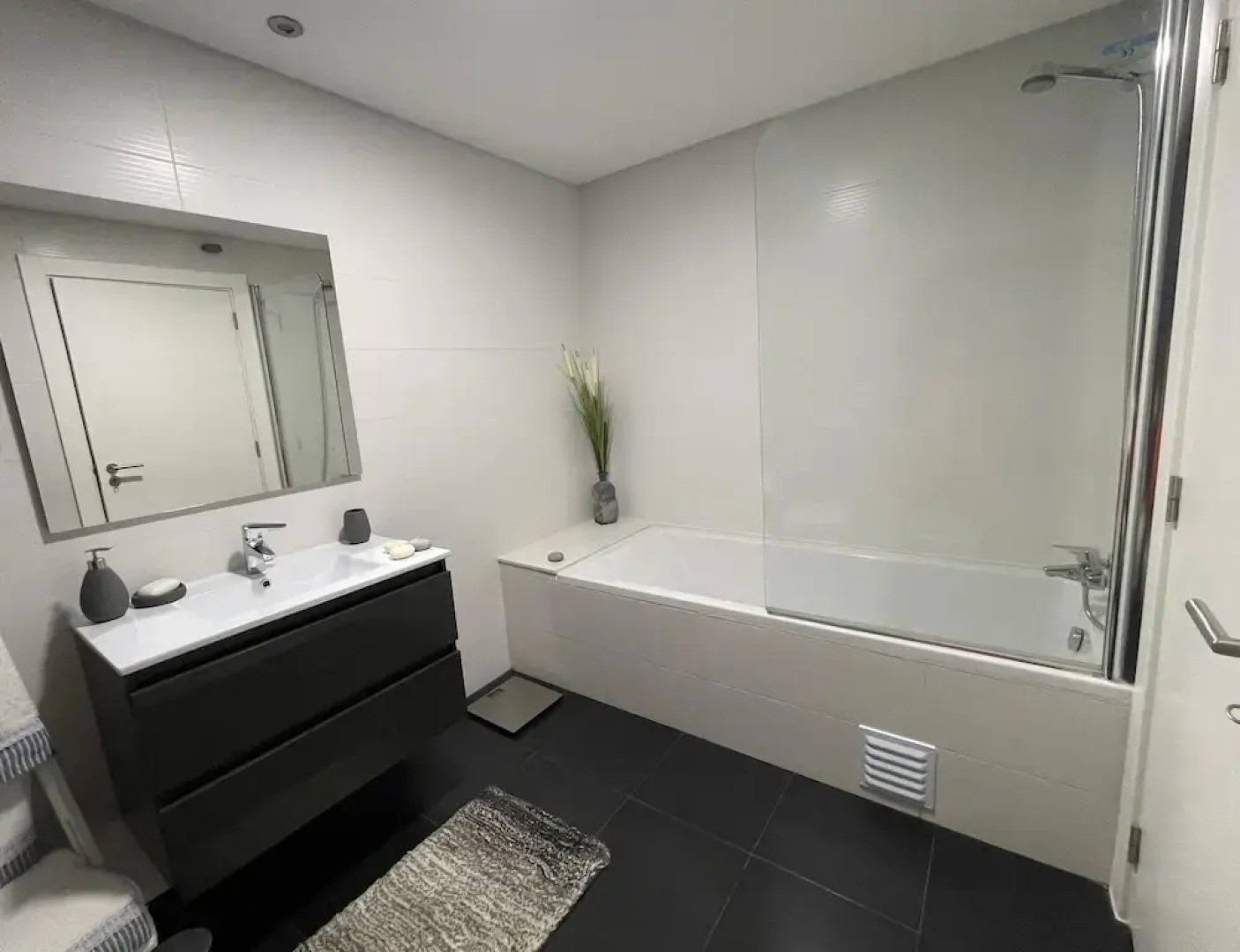 Captivating Apartment in Setubal, Portugal