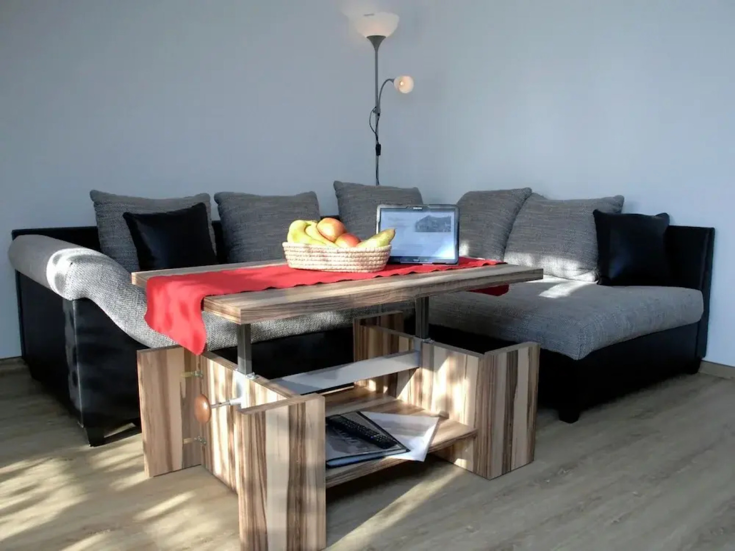 Splendid Apartment in Pepelow near Sea