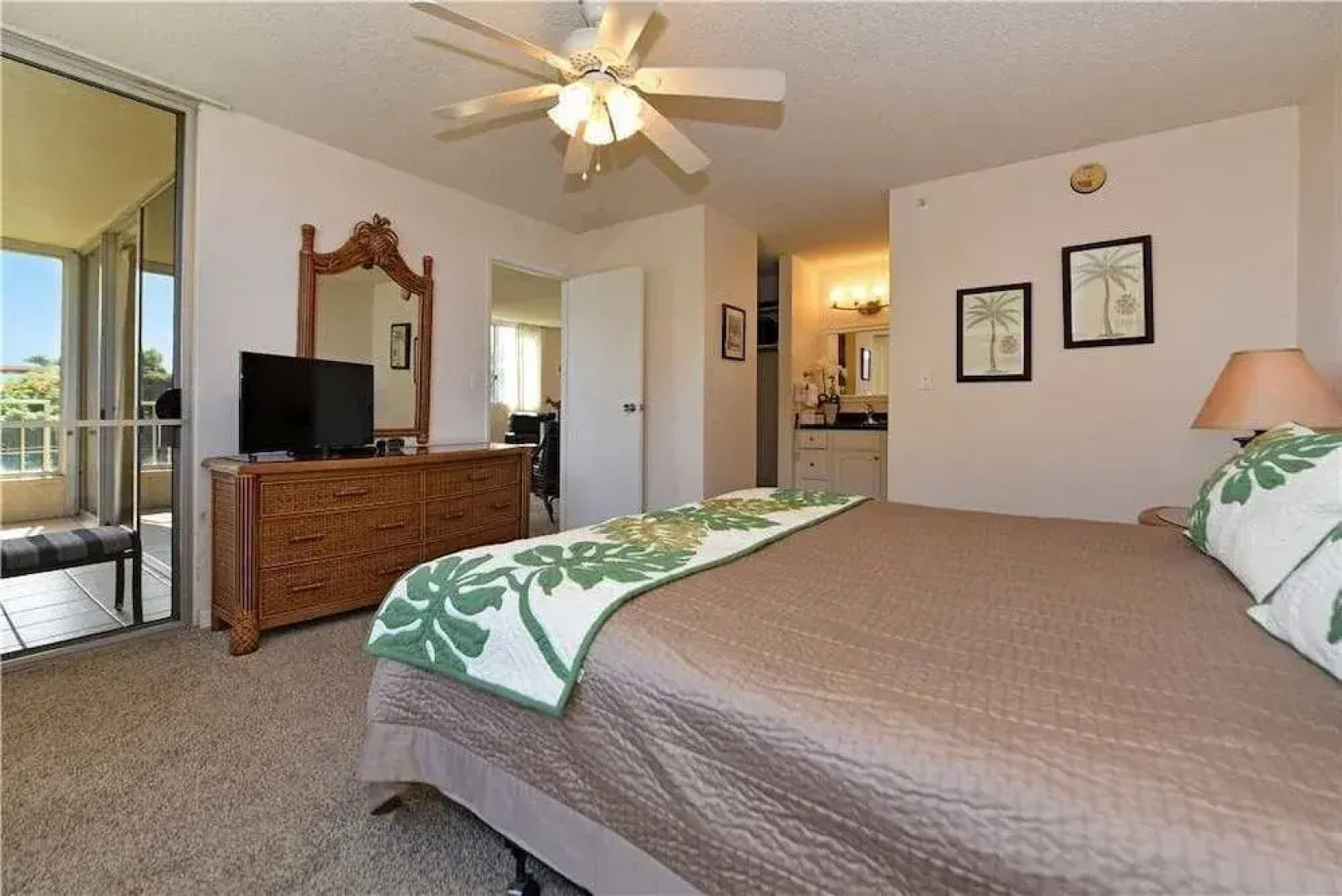 Royal Kahana 1012 by RedAwning