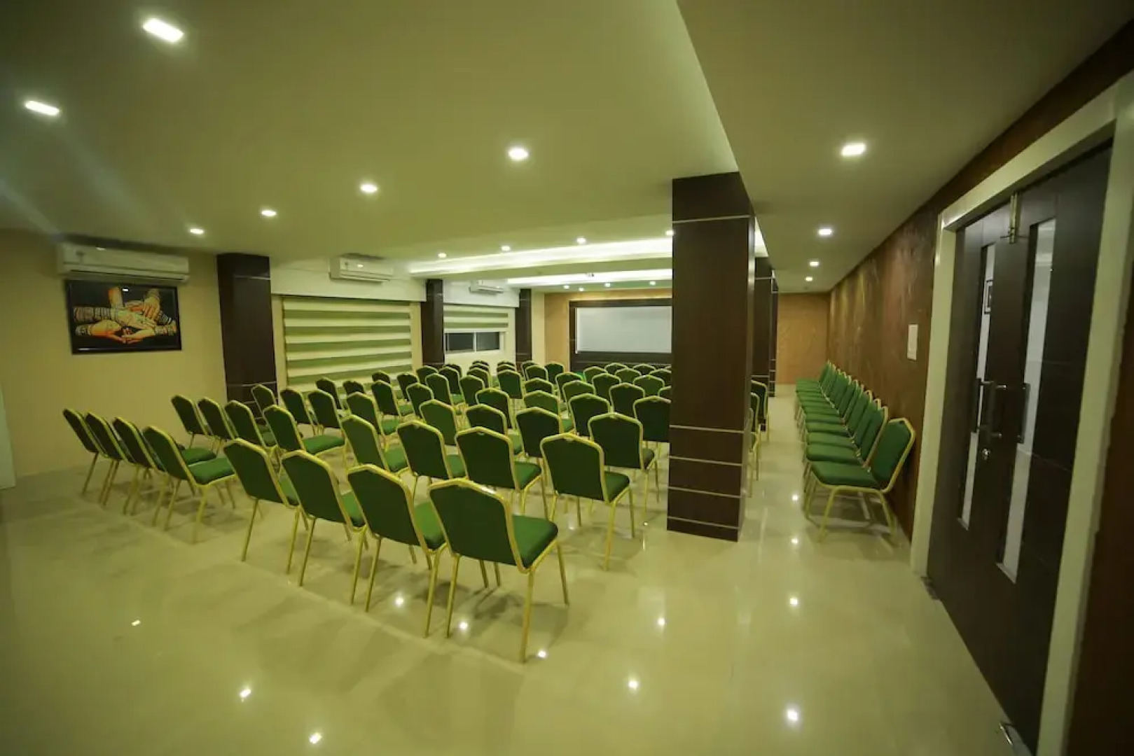 Nakshatra Emerald Inn