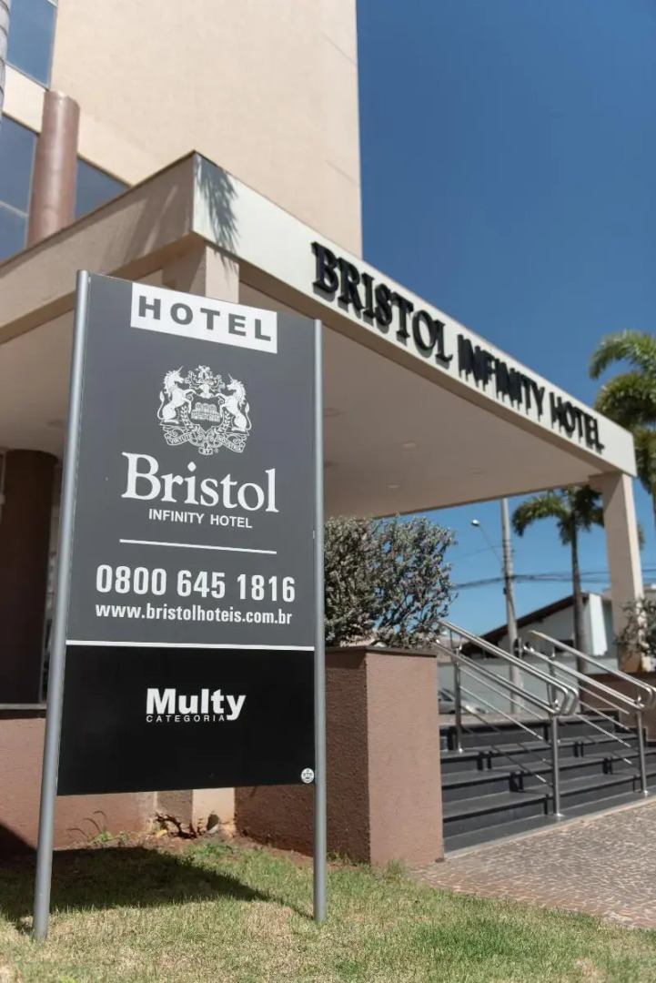 Bristol Infinity Hotel