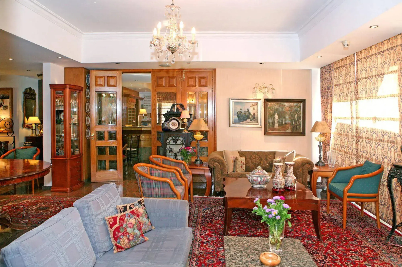 Chrielka Hotel Apartments