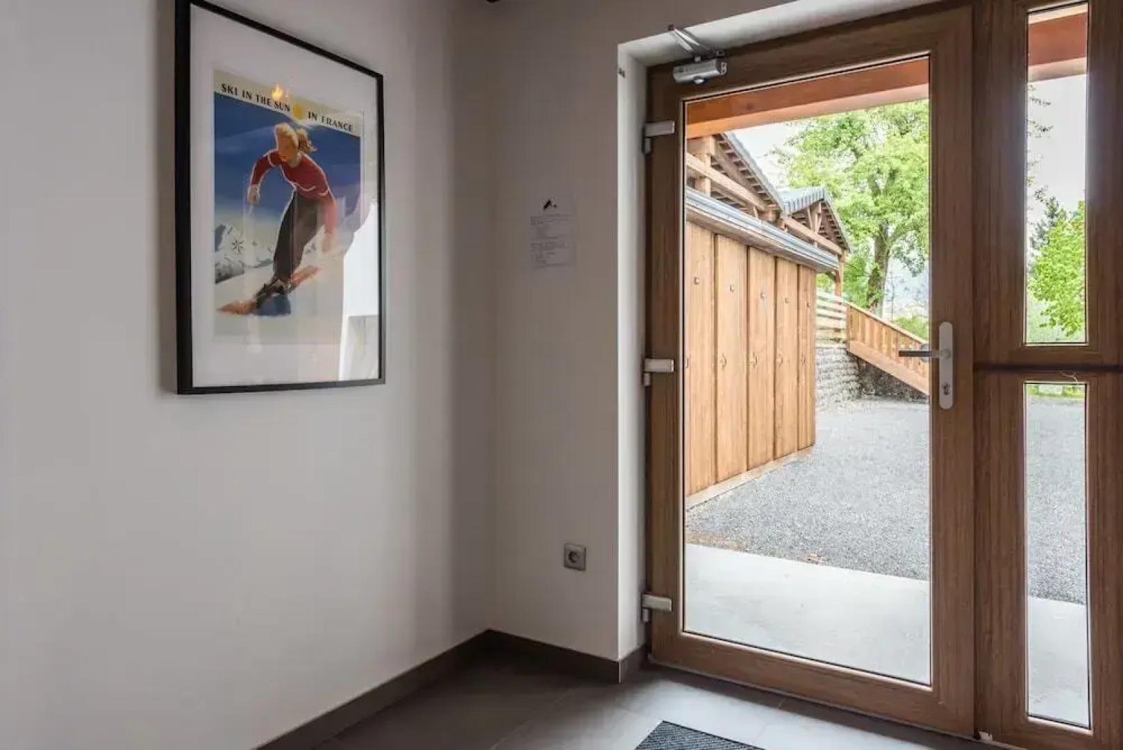 Chalet Le Rouge Morzine - By EMERALD