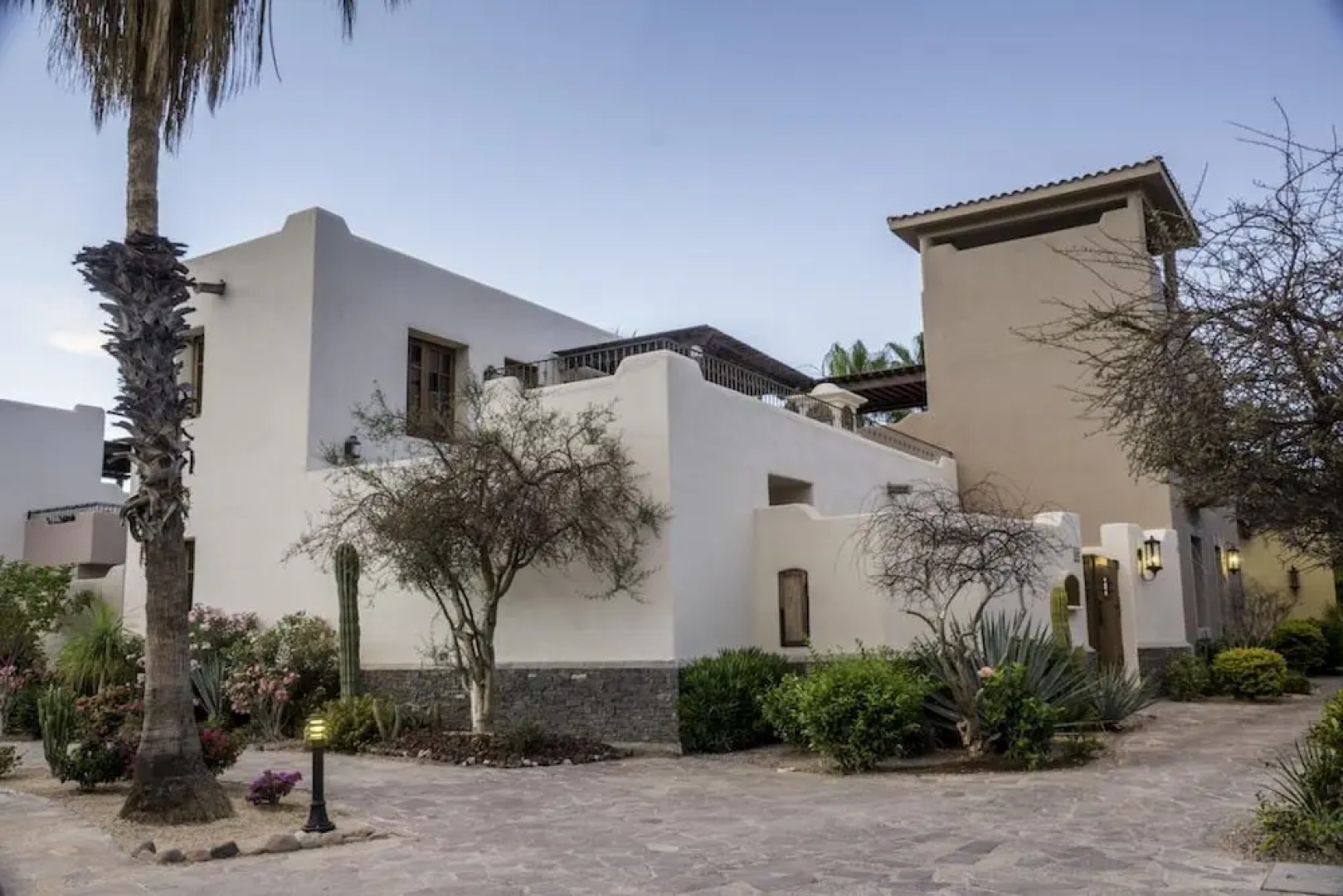 FN121-Loreto Bay-Luxury Mexican Villa