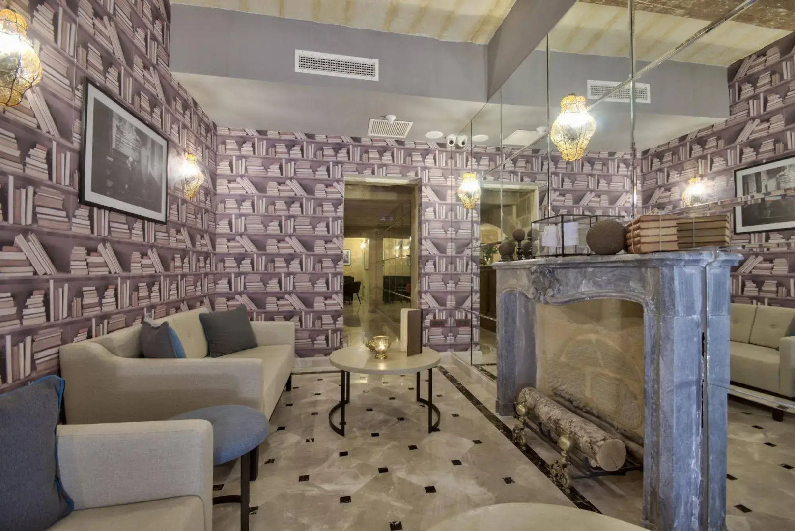 Palazzo Consiglia - IK Collection