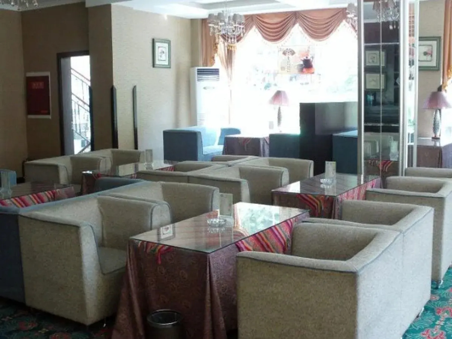 An e Courtyard Hotel Jiu Zhai Gou Branch