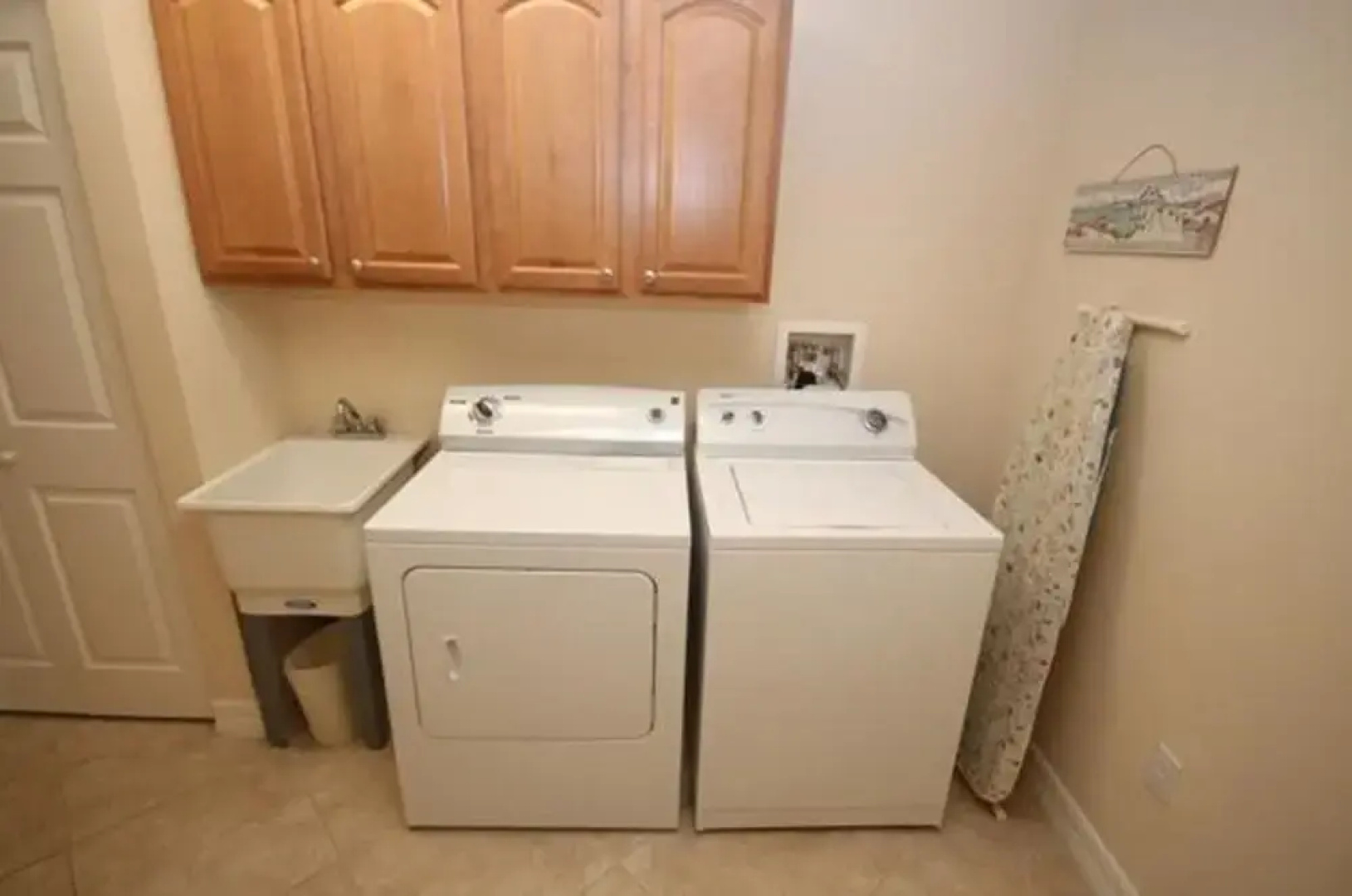Malibu 704 Apartment 3